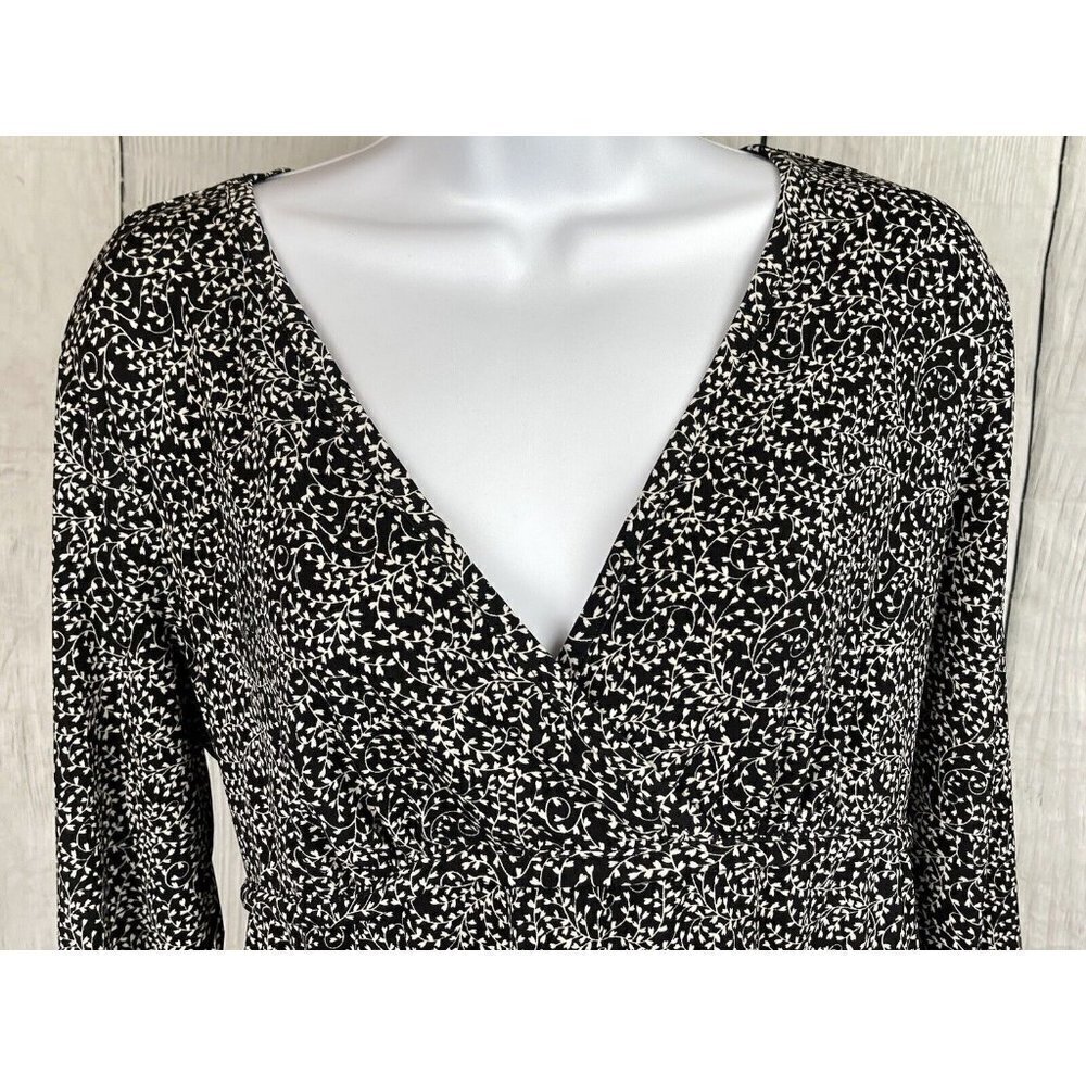 Oh Baby! Motherhood Maternity M Long Slv Empire Waist Surplice Top Black Stretch - Picture 2 of 9